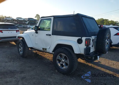 2018 Jeep Wrangler Jk Sahara 4X4 из США, поврежденный, VIN 1C4AJWBG2JL821132